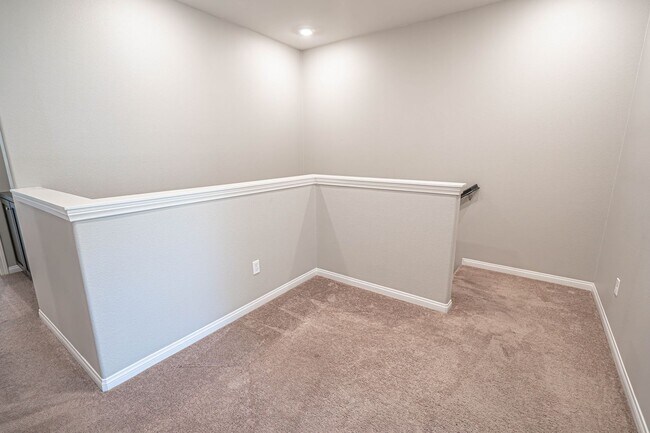 Building Photo - COMING SOON! 3 Bedroom Home in River Village.