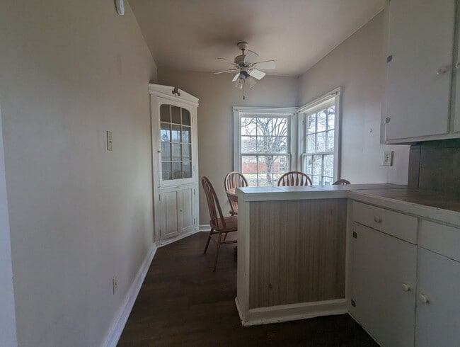 Building Photo - Garage Studio Apartment in Texarkana, Arka...