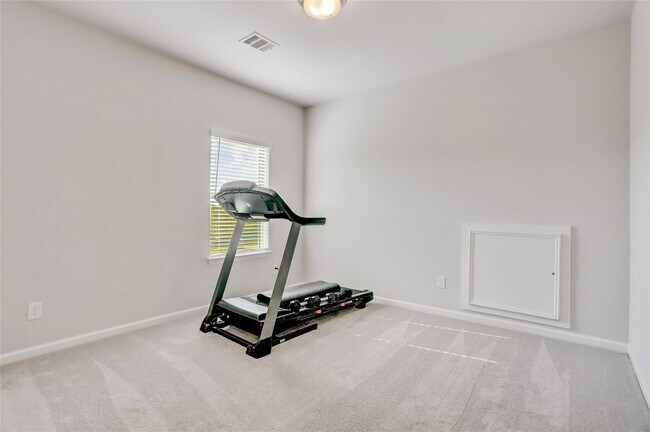 Building Photo - 4438 Peloton Rd