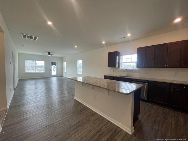 Building Photo - 453 Troy Dr