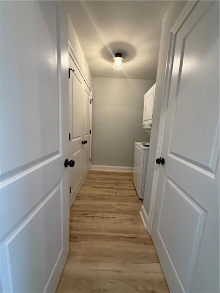 Building Photo - 619 Lavoisier St