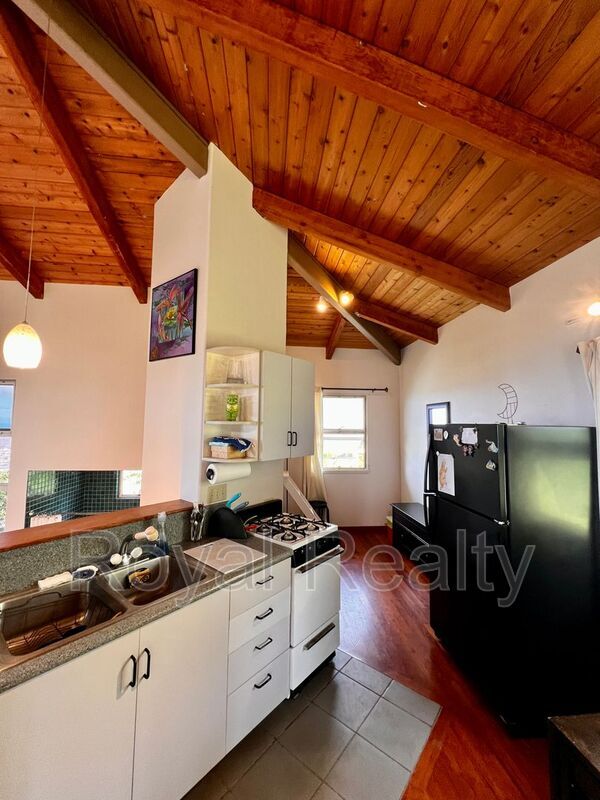 Building Photo - 4846 Sierra Dr