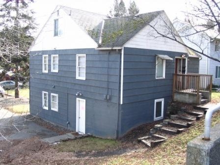 Building Photo - 1110 NE B St