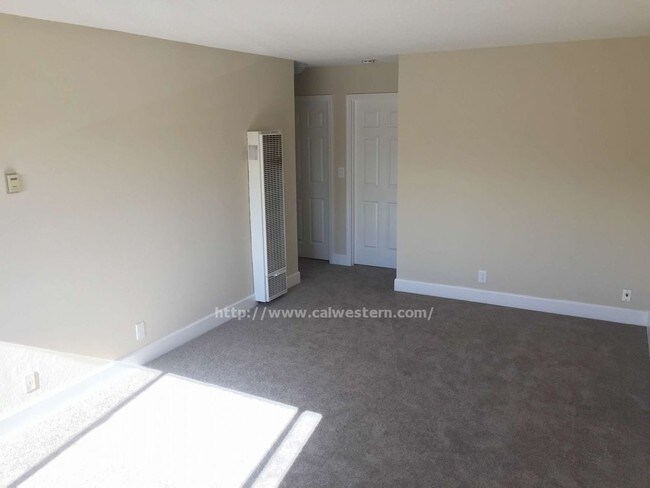 Building Photo - 4351 Hamilton Ave