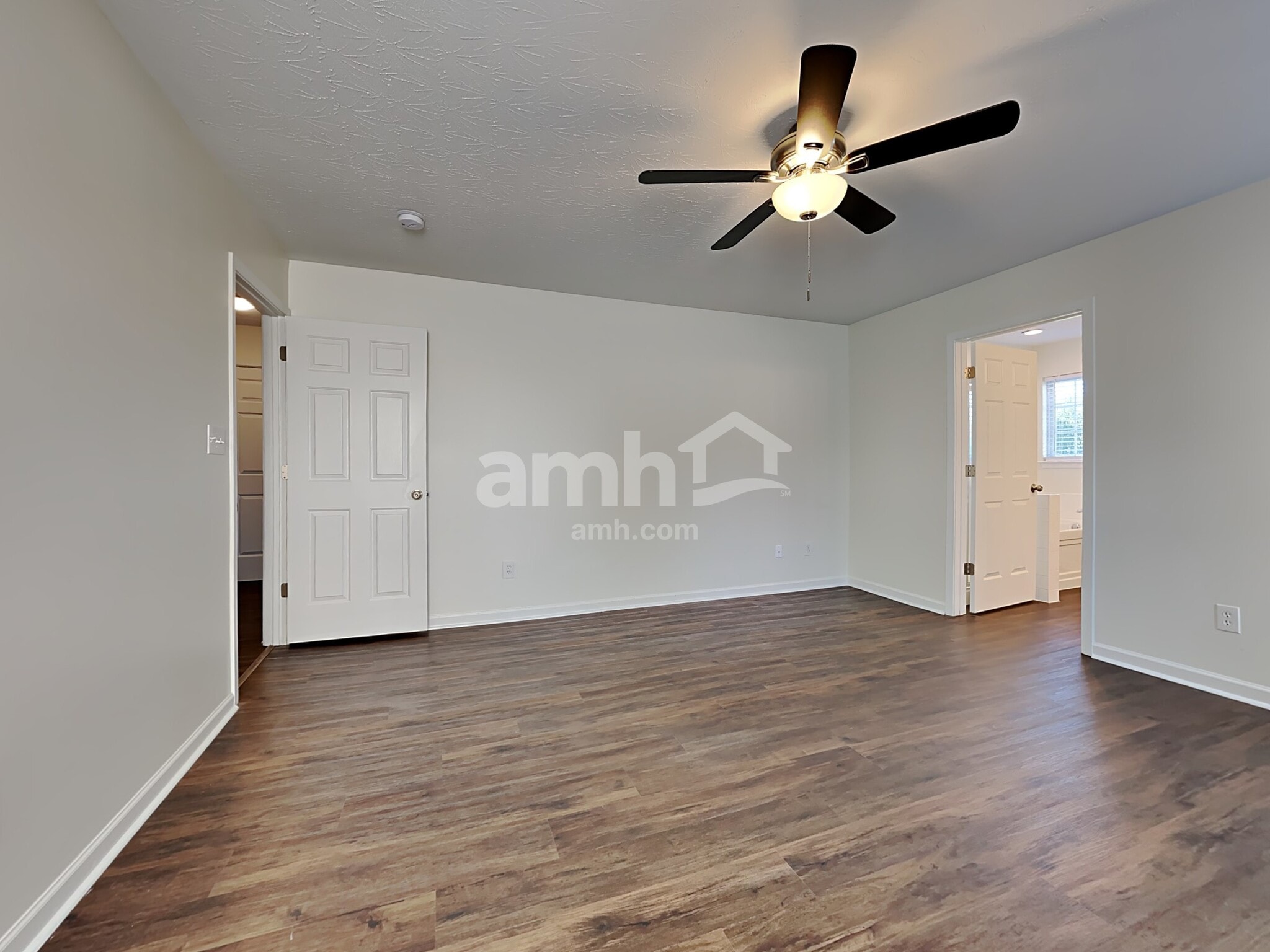 Building Photo - 5668 Appaloosa Cir