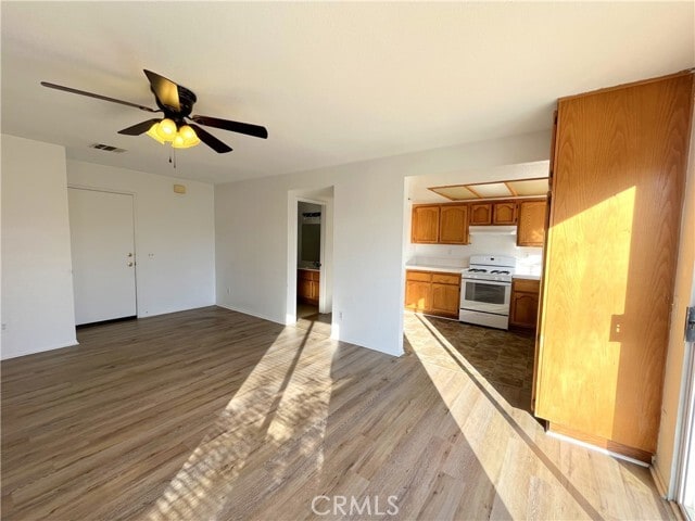 Building Photo - 34759 Lockwood Dr