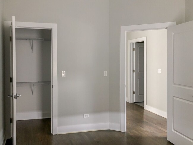 Building Photo - 2620 N Rockwell St