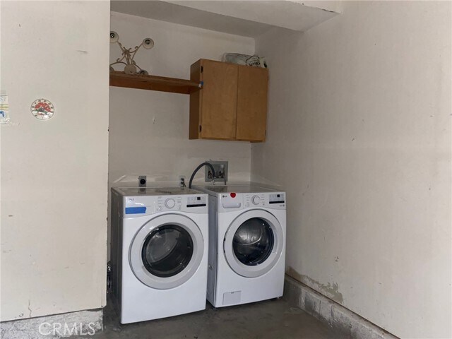 Building Photo - 26941 Stonehaven