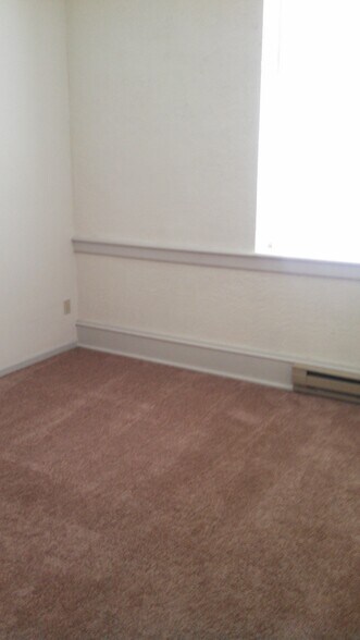 Loft 109 Bedroom - 224 E King St