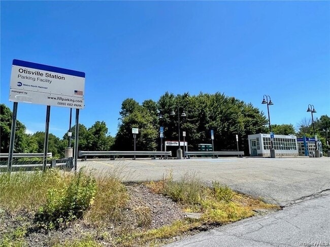 Building Photo - 22 Kelly Hill Rd