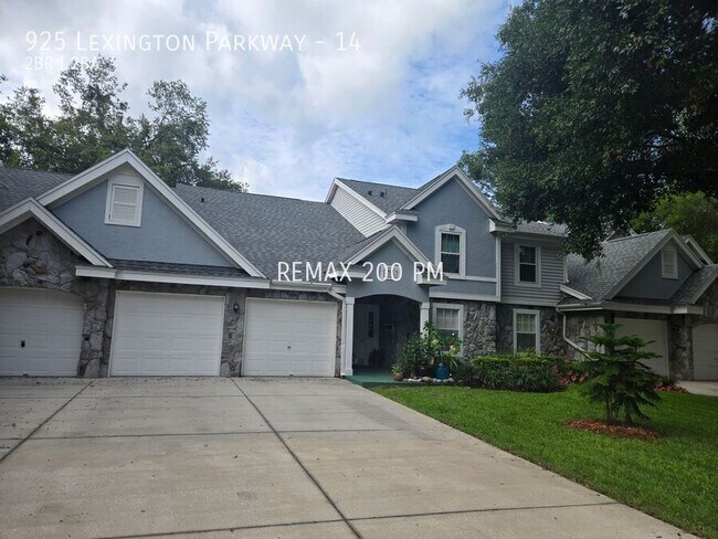 Primary Photo - 925 Lexington Pkwy
