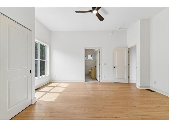 Building Photo - 3711 Colgate Ave