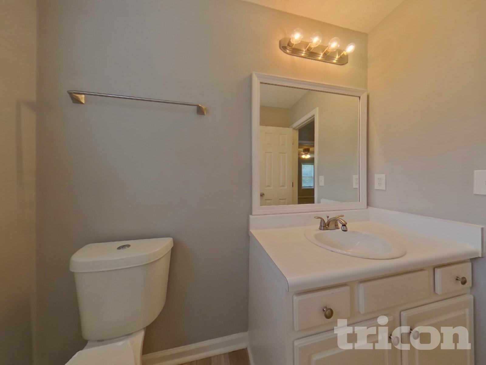 Building Photo - 34 Paradise Way