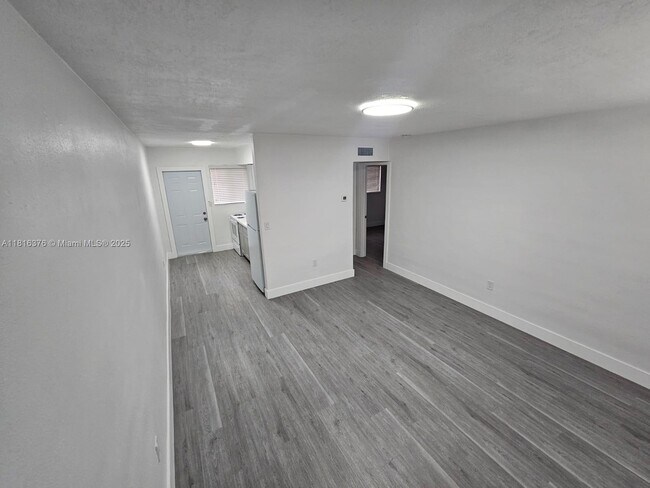 Building Photo - 1020 Opa-locka Blvd