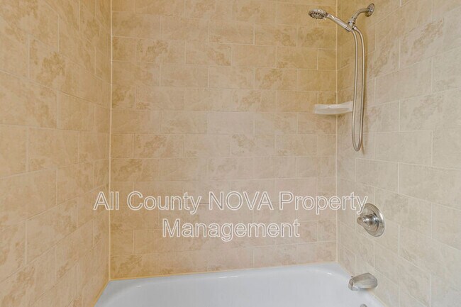 Building Photo - 2511 Kent Town Pl