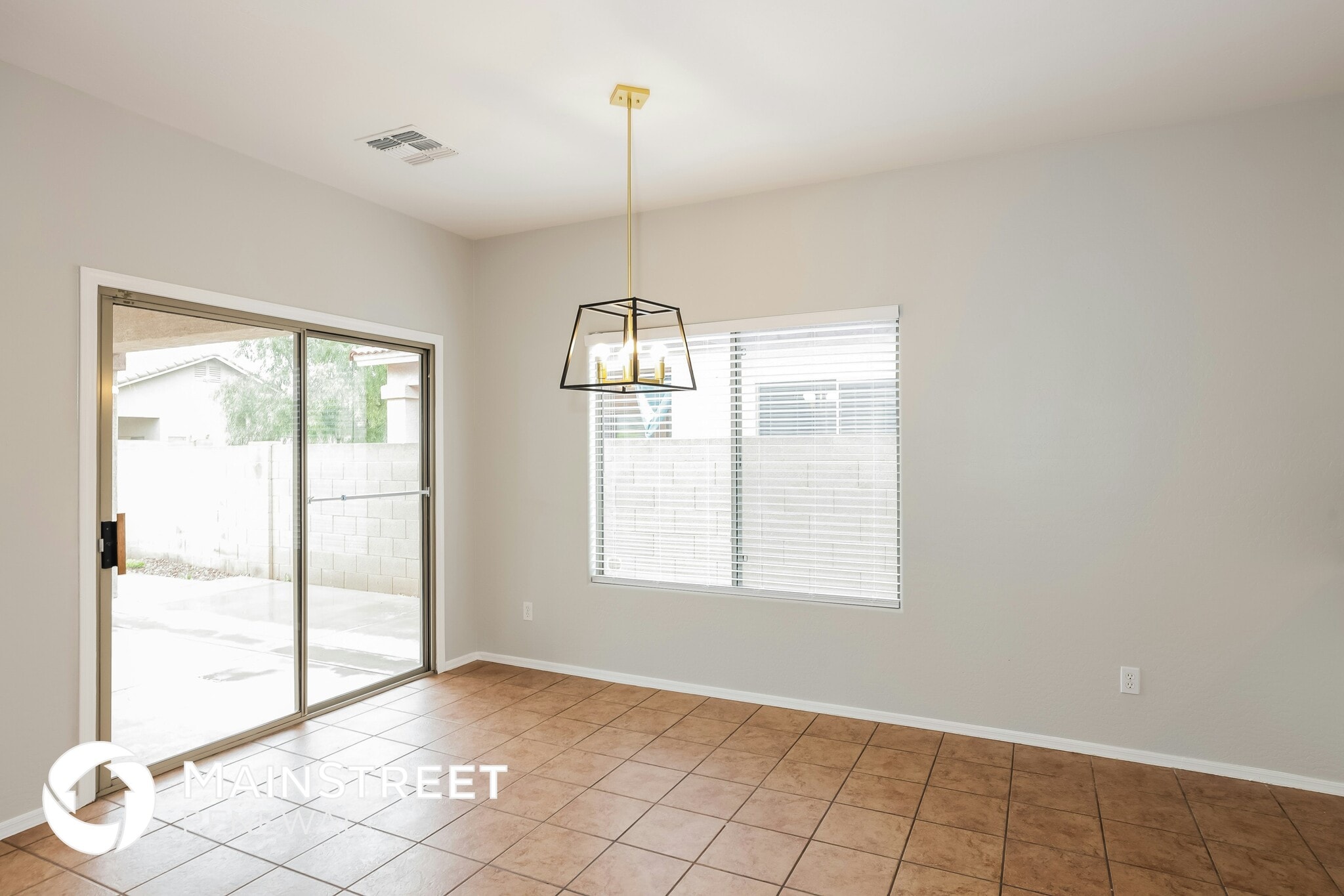 Building Photo - 12914 W Rosewood Dr