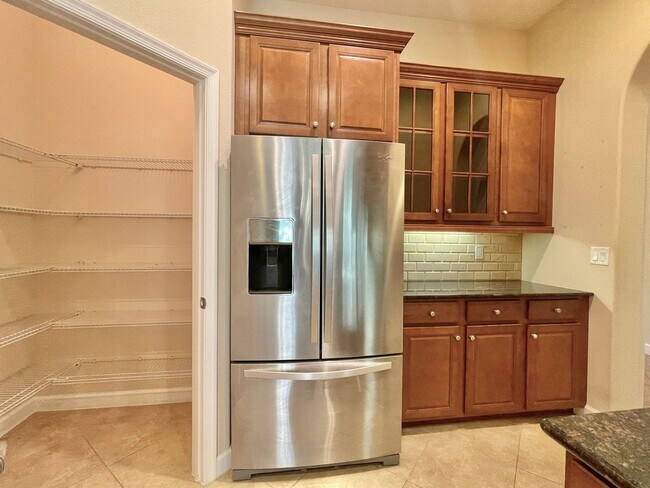 Building Photo - 3+ Bedroom quality built home in desirable...