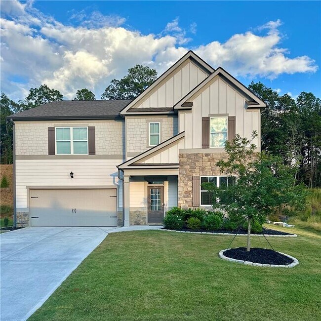 Building Photo - 266 Belmont Dr