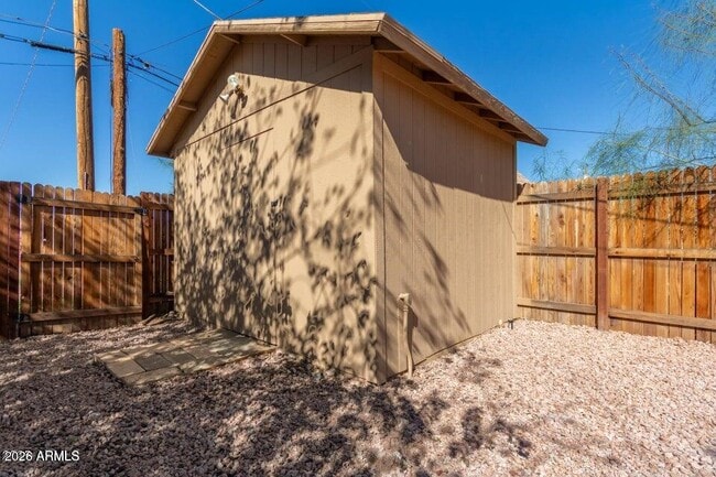 Building Photo - 240 N Monte Vista St