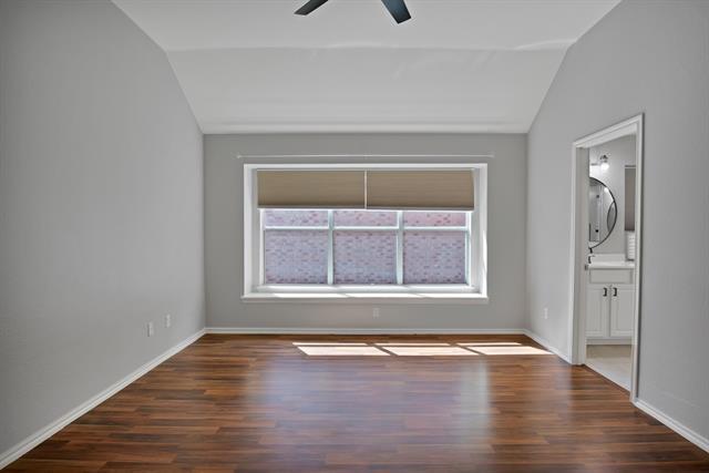 Building Photo - 9409 Stonewood Dr