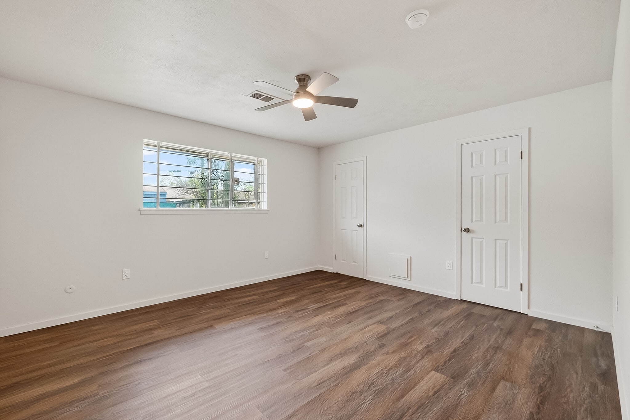 Main bedroom - 3902 Beran Dr