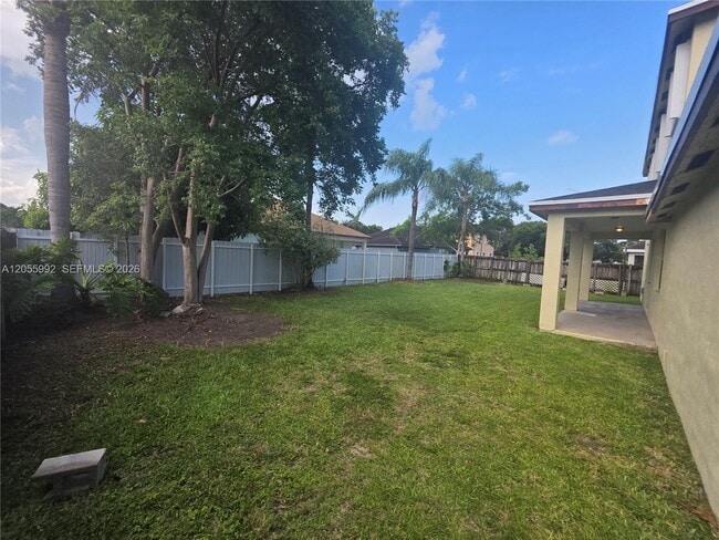 Building Photo - 12745 SW 204th Ln