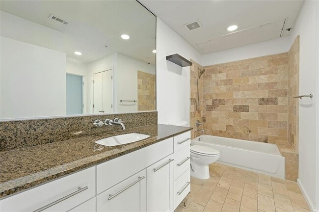 Building Photo - 1600 Barton Springs Rd