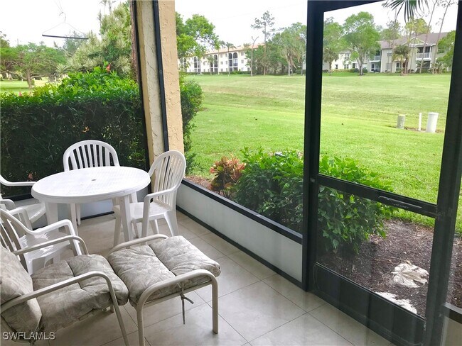 Building Photo - 1085 Forest Lakes Dr