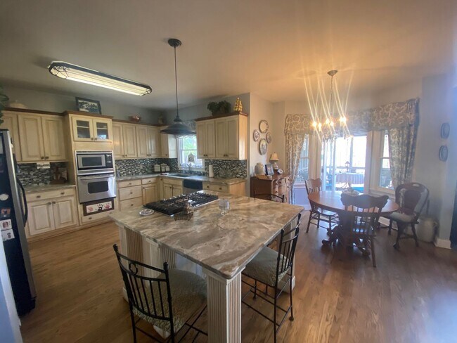 Building Photo - Embrace your future today and take the first step towards your dream living space!