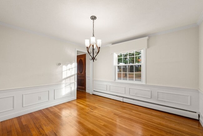 Building Photo - 39 Harland Rd