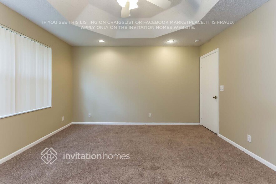 Building Photo - 3148 SW 177th Ave