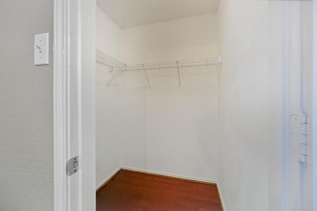 Building Photo - 14408 Charles Dickens Dr