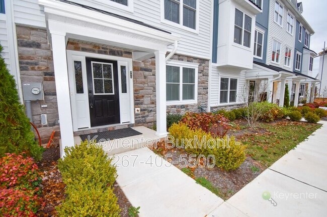 Building Photo - 320 Schadle Rd