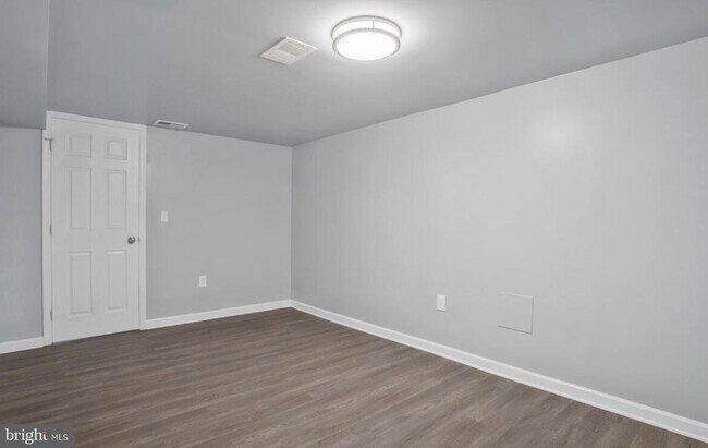 Building Photo - 4016 6th St