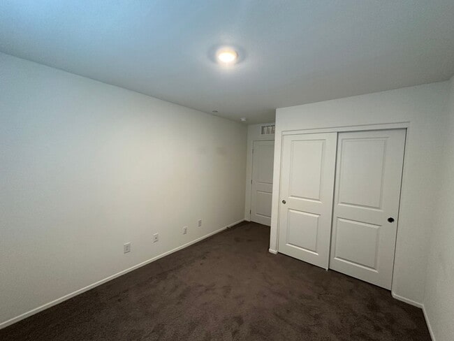 Building Photo - Cadence Rental