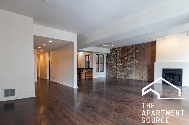 Building Photo - 1330 W Madison St