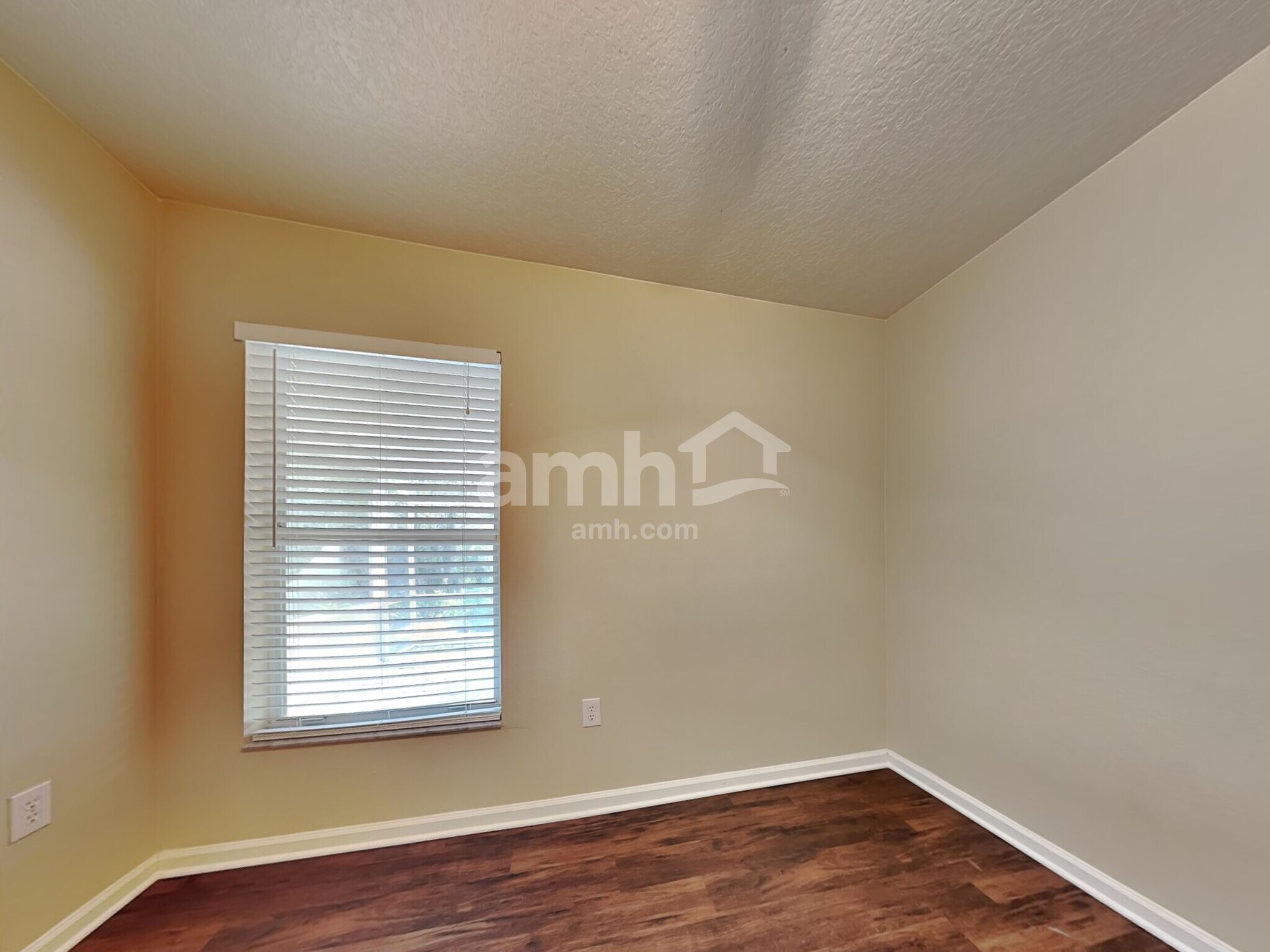 Building Photo - 807 Ridge Haven Dr