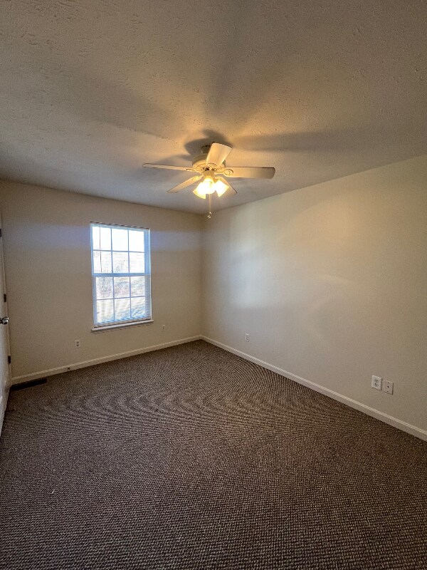 Building Photo - 57 Haven Ct