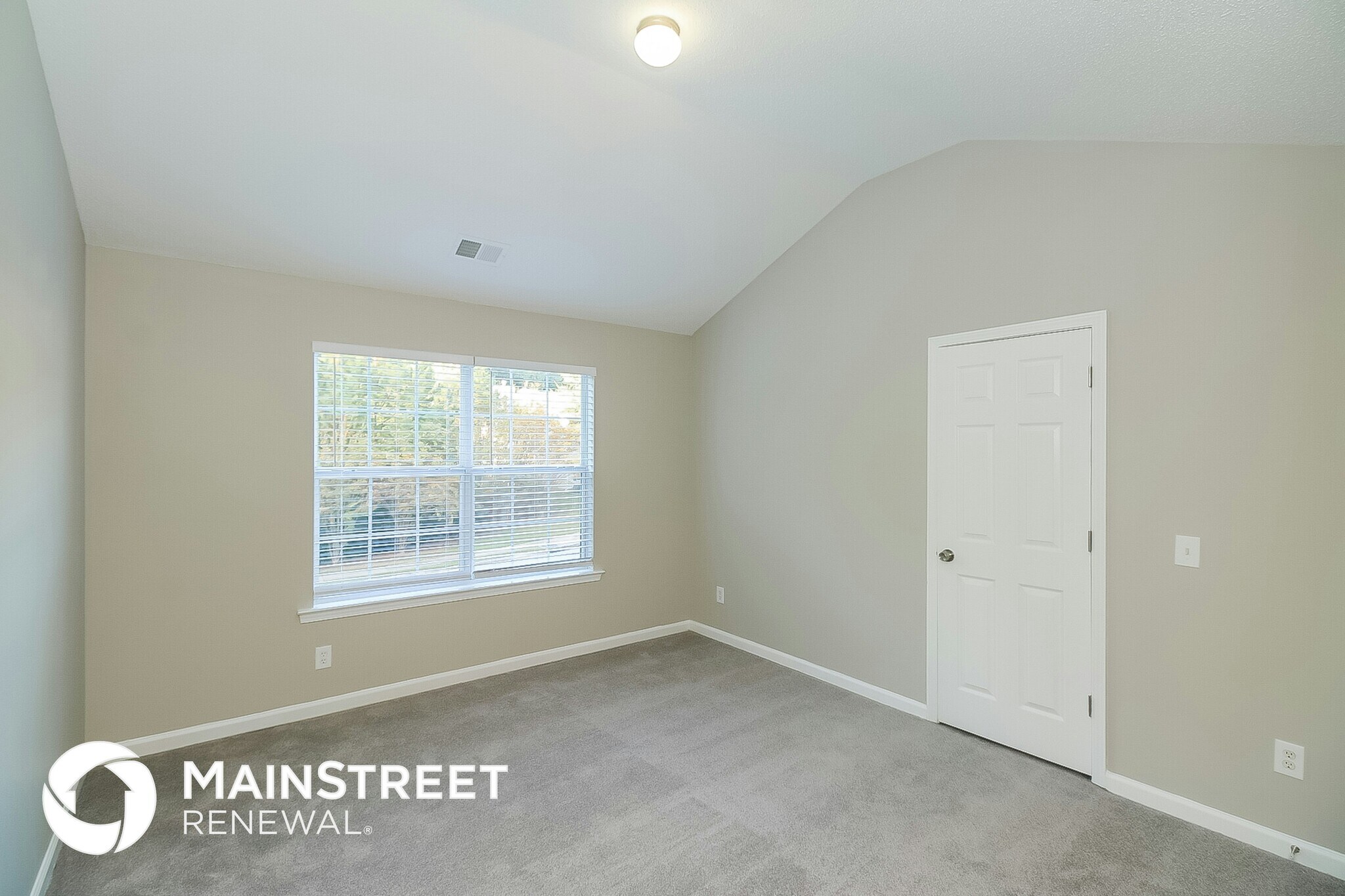 Building Photo - 6417 Polar Fox Ct