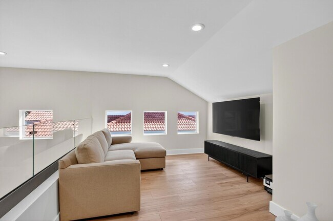 Building Photo - 2237 NW 53rd St