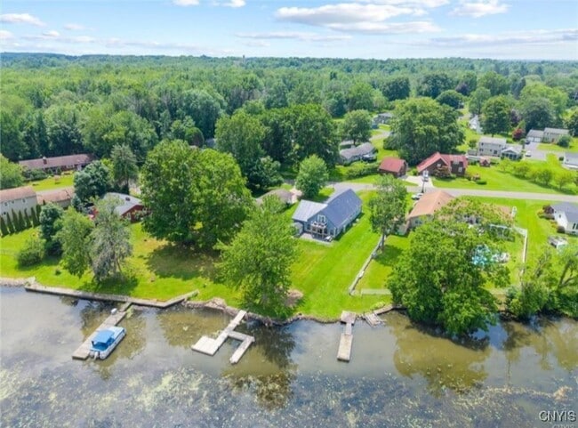 Building Photo - 13 E Edgewater Dr