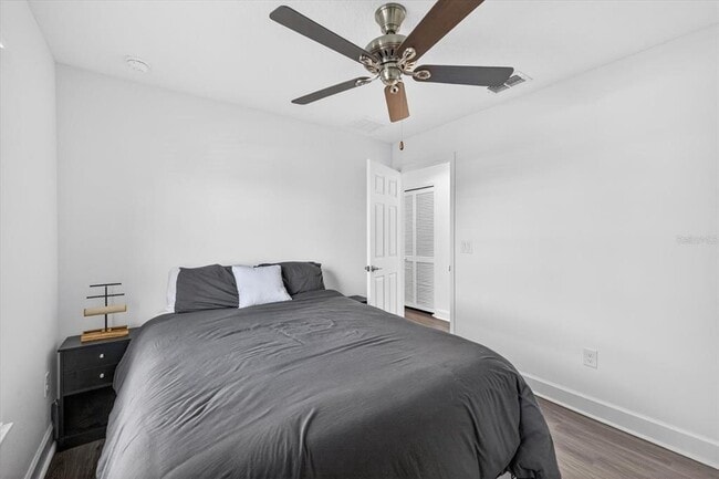 Building Photo - 115 E Broad St