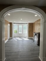 Building Photo - 342 9th St