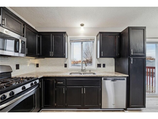 Building Photo - 3824 Tower Pond Dr