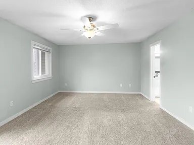Building Photo - 2620 Cove Point Pl