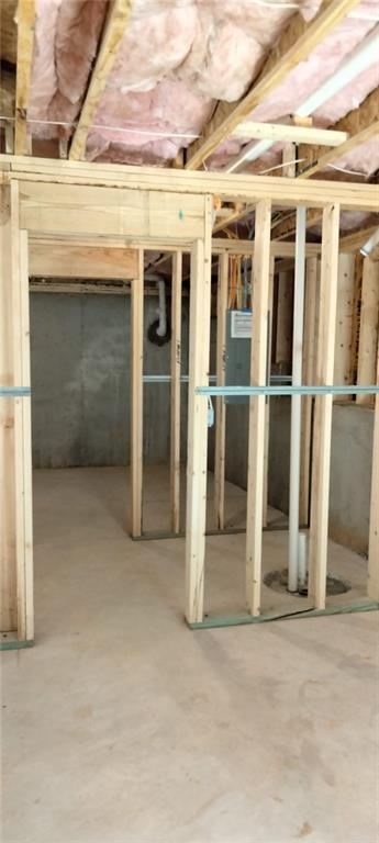 Building Photo - 215 Oak Leaf Rd