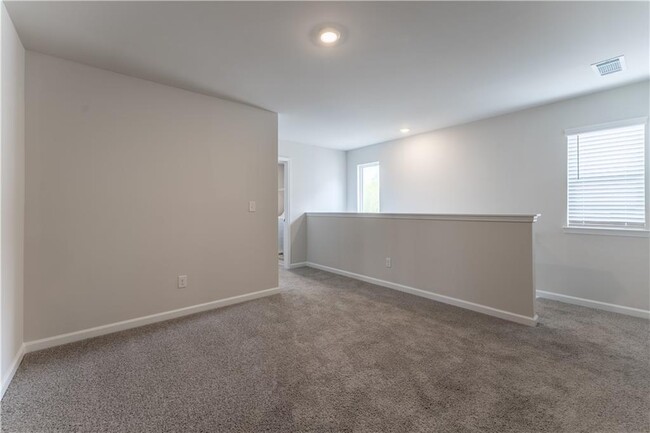 Building Photo - 4105 Oakwood Ter Ct