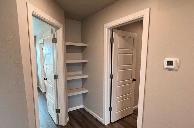 Building Photo - Townhome For Rent NW OKC!