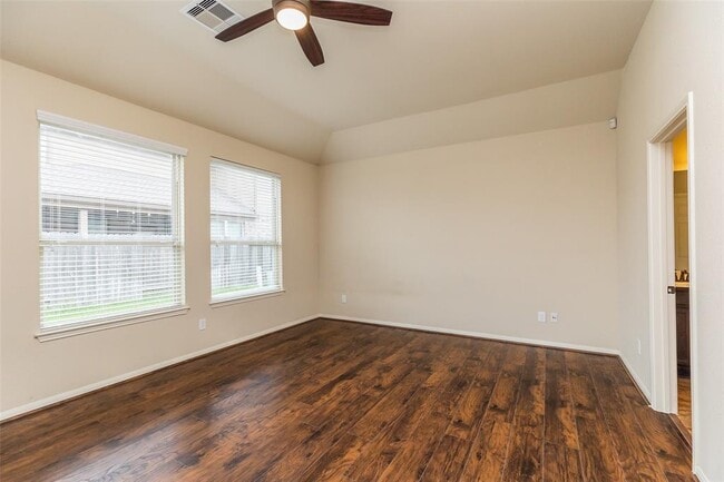 Building Photo - 4506 Hidden Oaks Wy