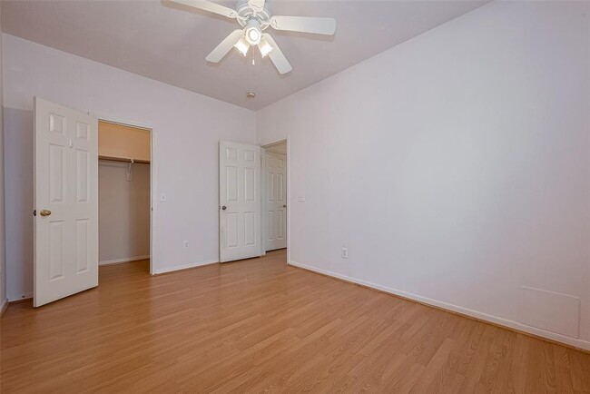 Building Photo - 12214 Elk Meadow Dr